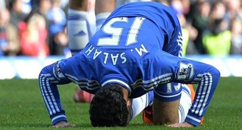 مورينيو: إذا كان باريس يفتقد إبرا فنحن نفتقد صلاح وماتيتش ولا نبكي